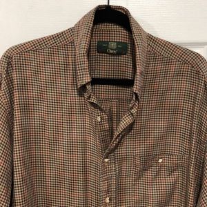 Vintage Men’s Orvis button dress shirt. Size large.